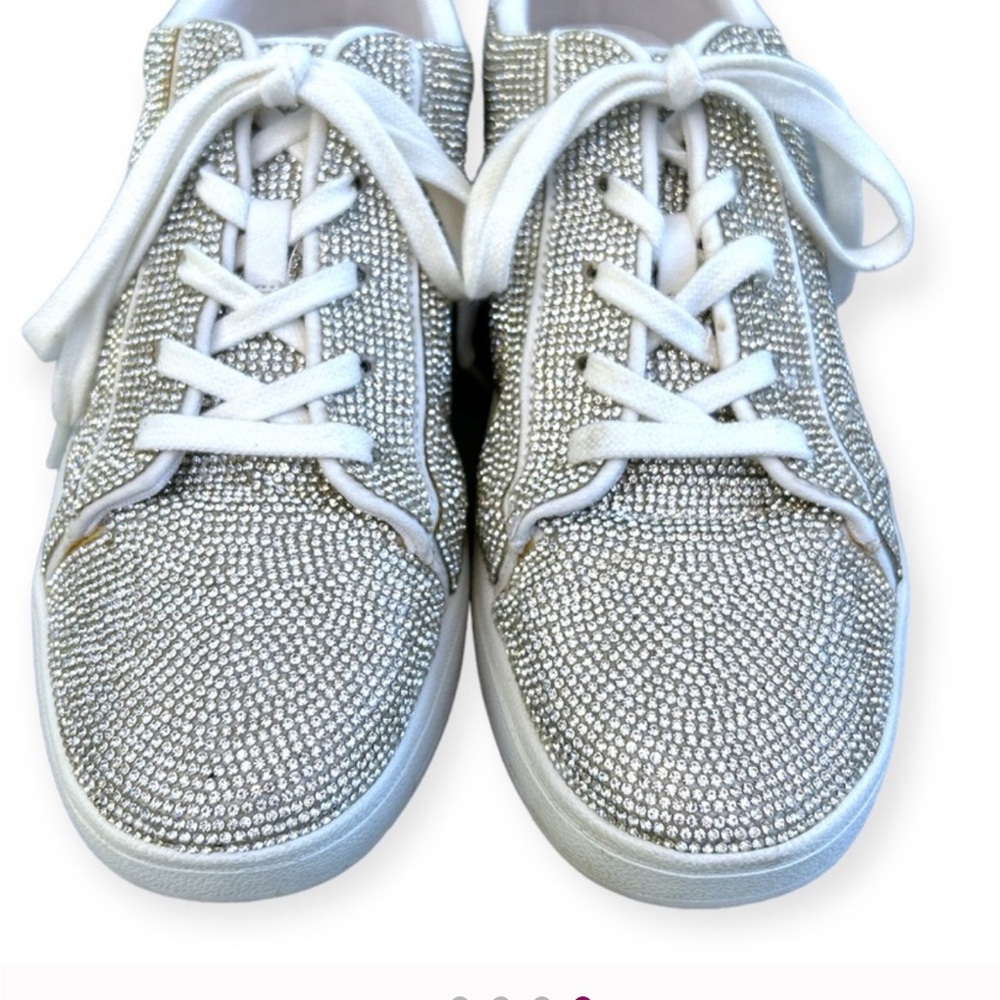 Jessica Simpson Silesta Rhinestone Sneakers Great Condition!Sparkly/comfortable!